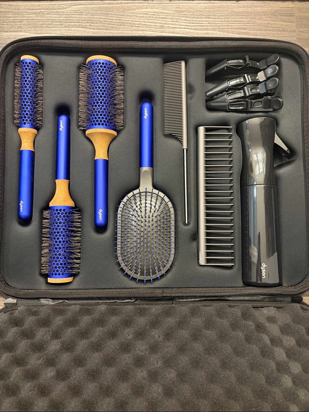 Dyson Brush and Styling Set